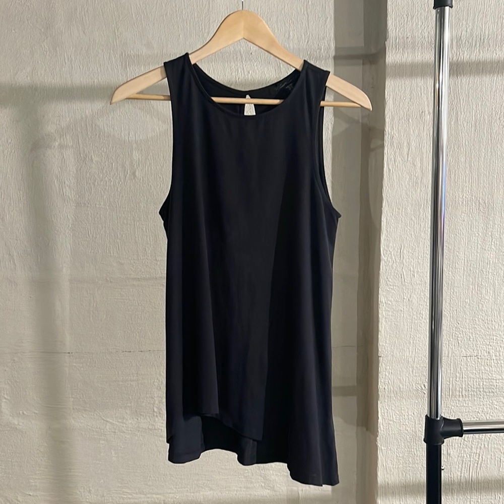 Kenneth Cole Keyhole Back High Neck Tank Top